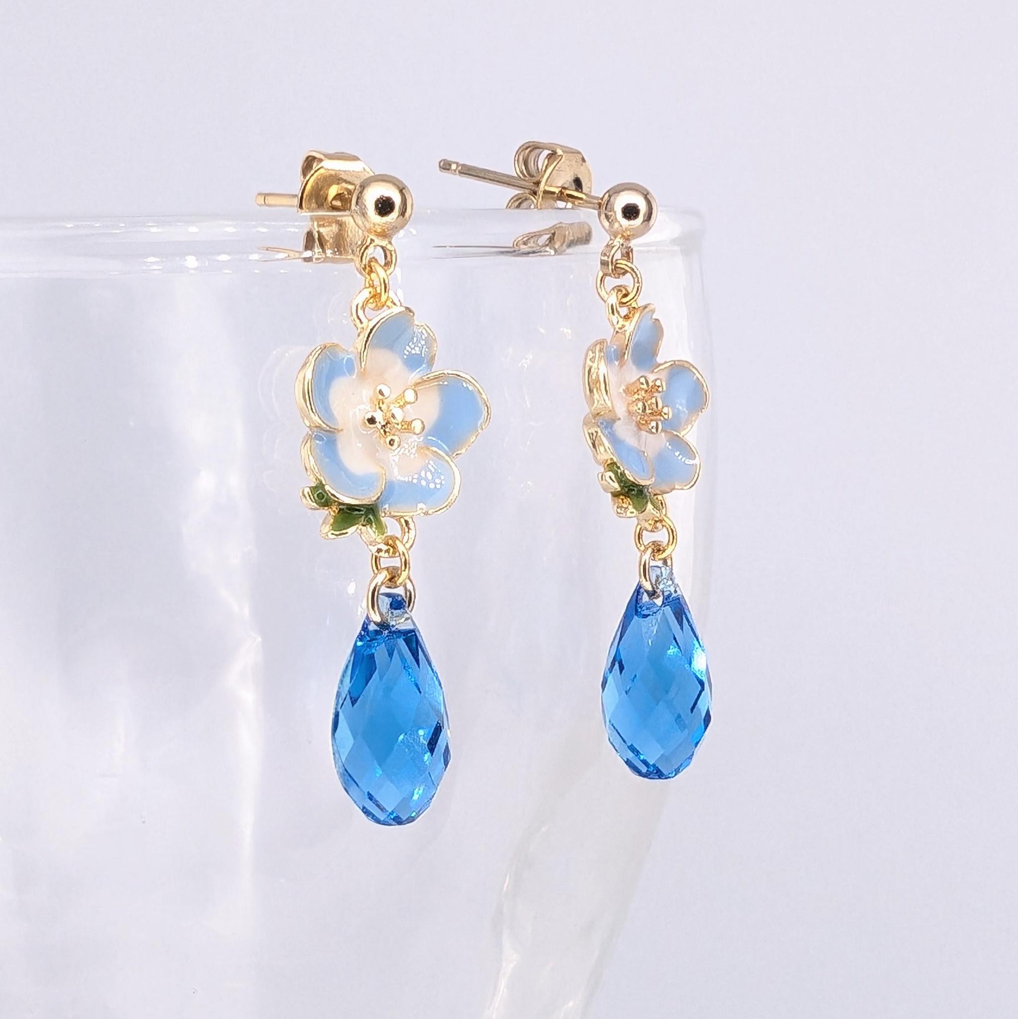 ネモフィラの約束 ー 春風に揺れる青い雫ピアス｜花・ブルー・揺れる・上品・大人可愛い・ガーリーアクセサリー | 9枚目