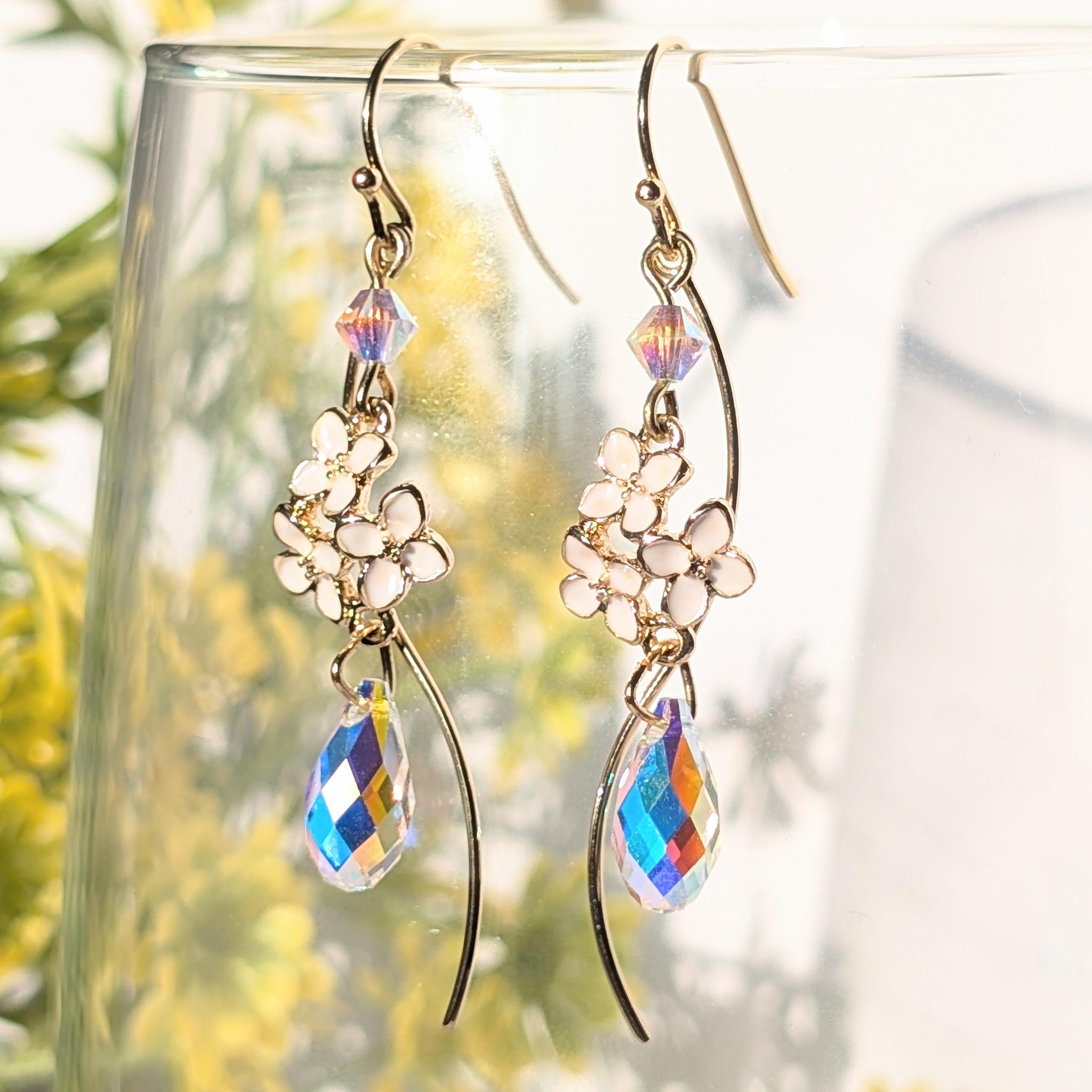 金木犀(キンモクセイ)のお花と雫のピアス | 2枚目