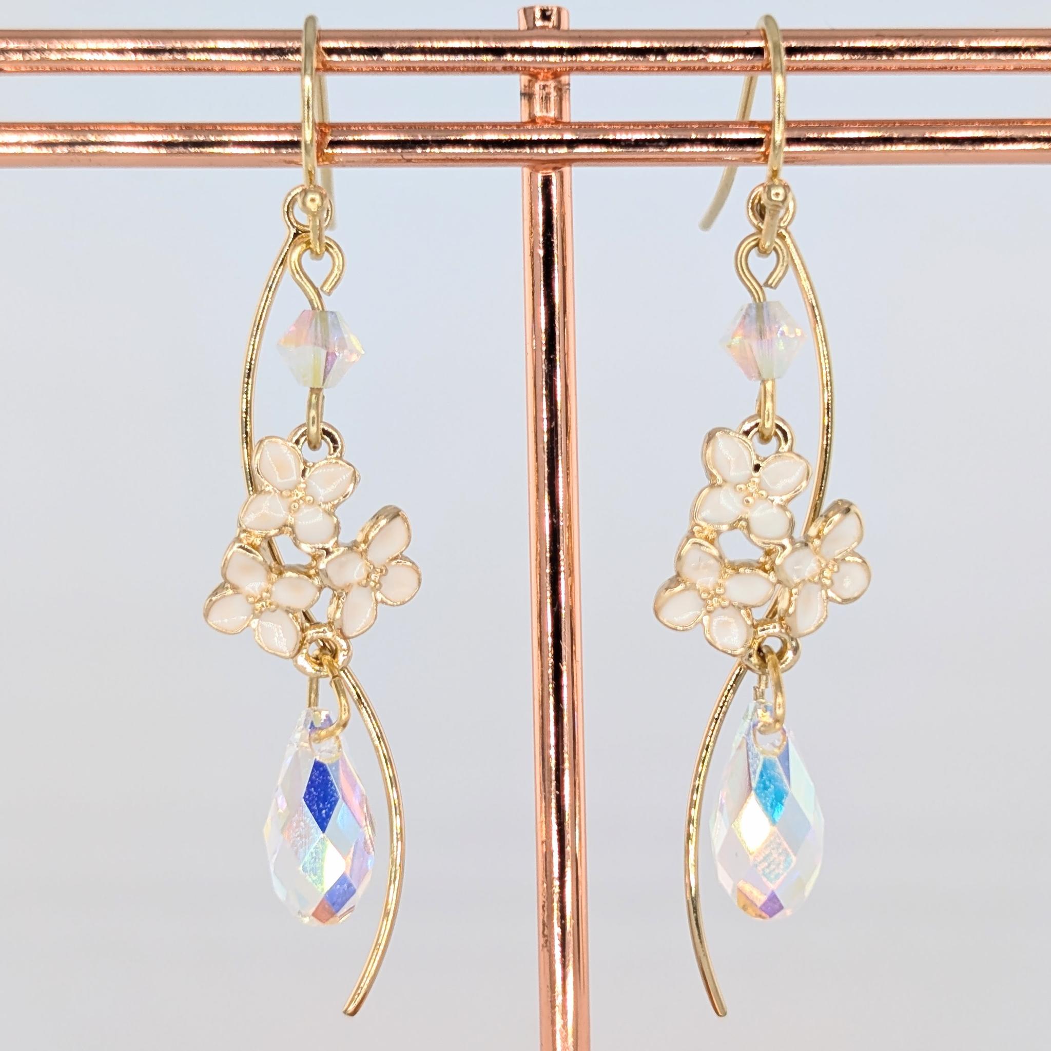 金木犀(キンモクセイ)のお花と雫のピアス | 3枚目