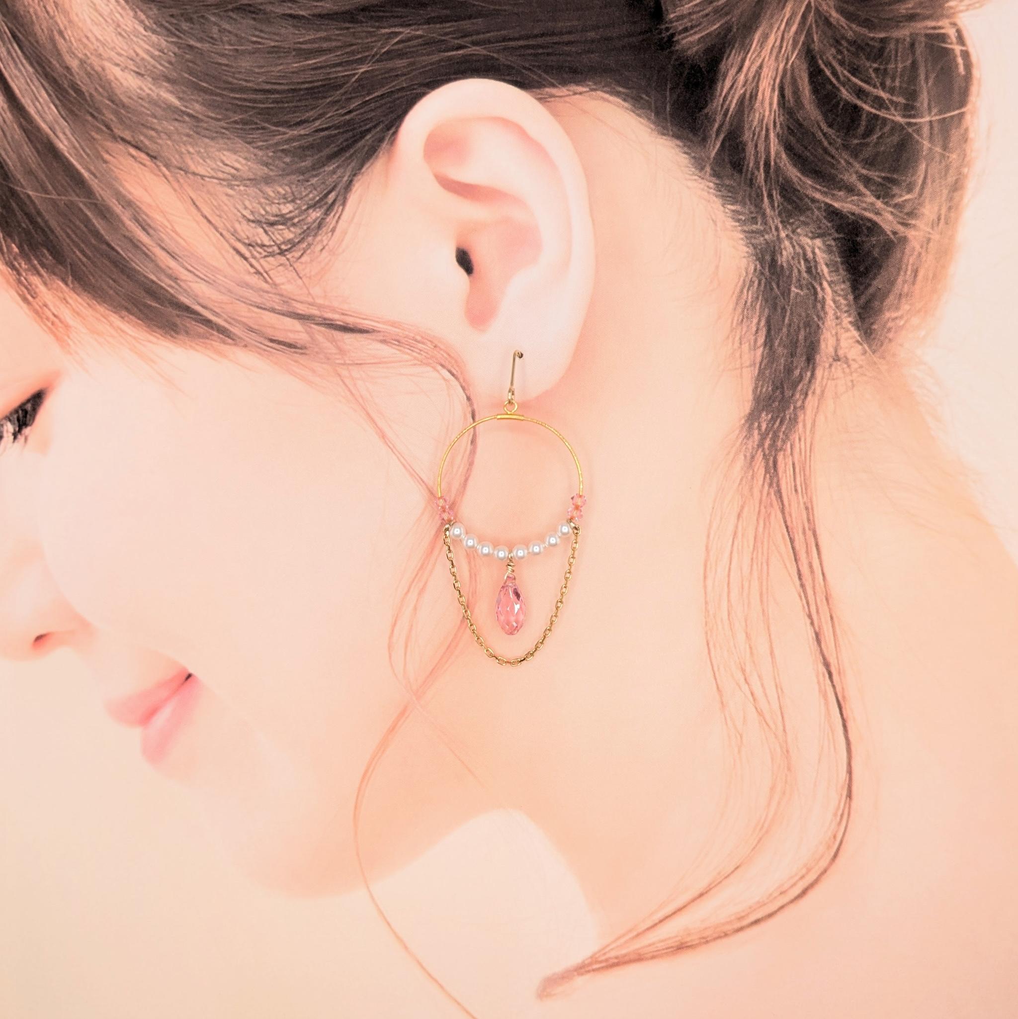 ピンククリスタルとパールの優雅なドロップフープピアス | 6枚目