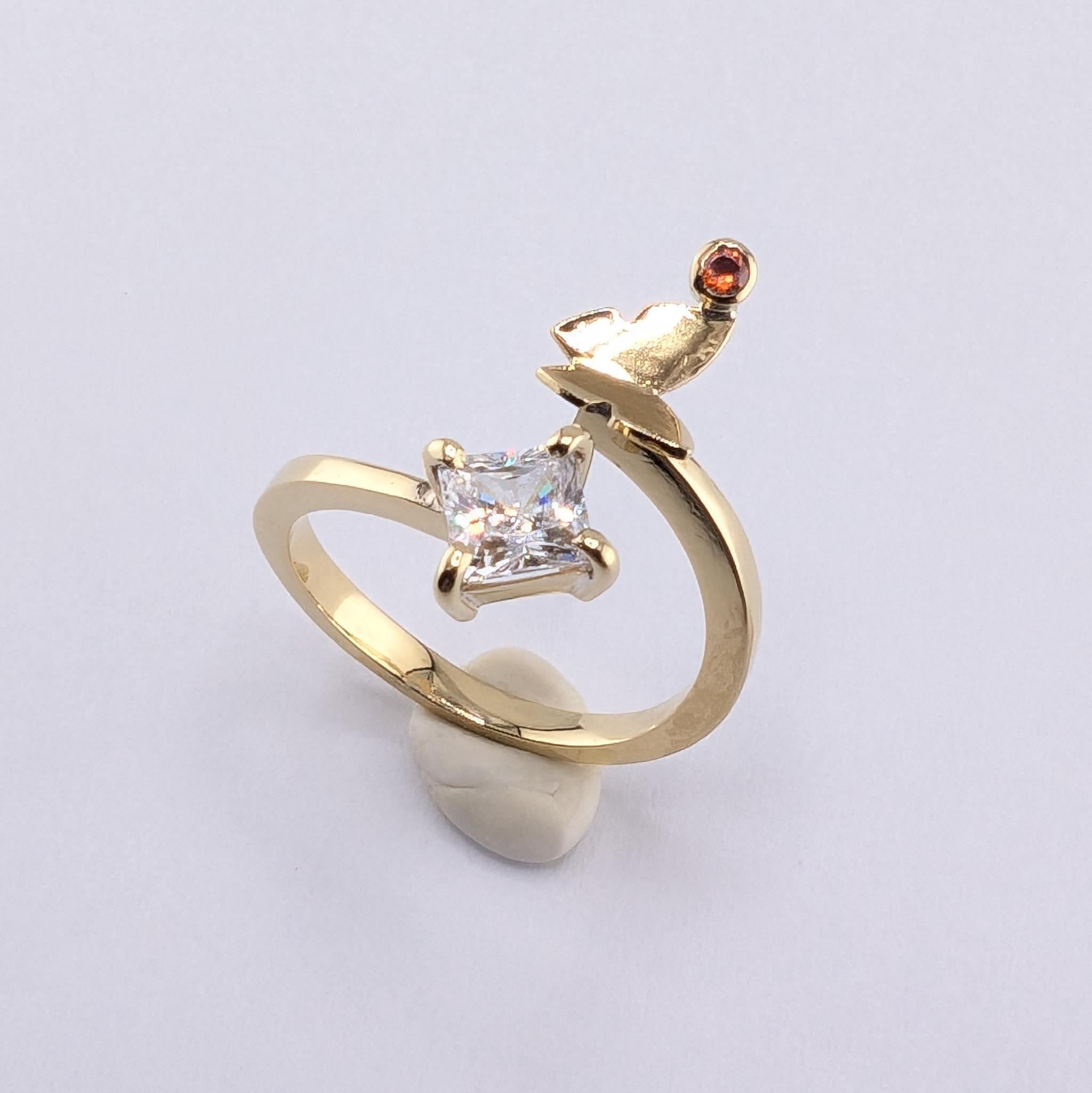 蝶結びラインリング － プリンセスカット × キュービックジルコニア －1枚目の画像